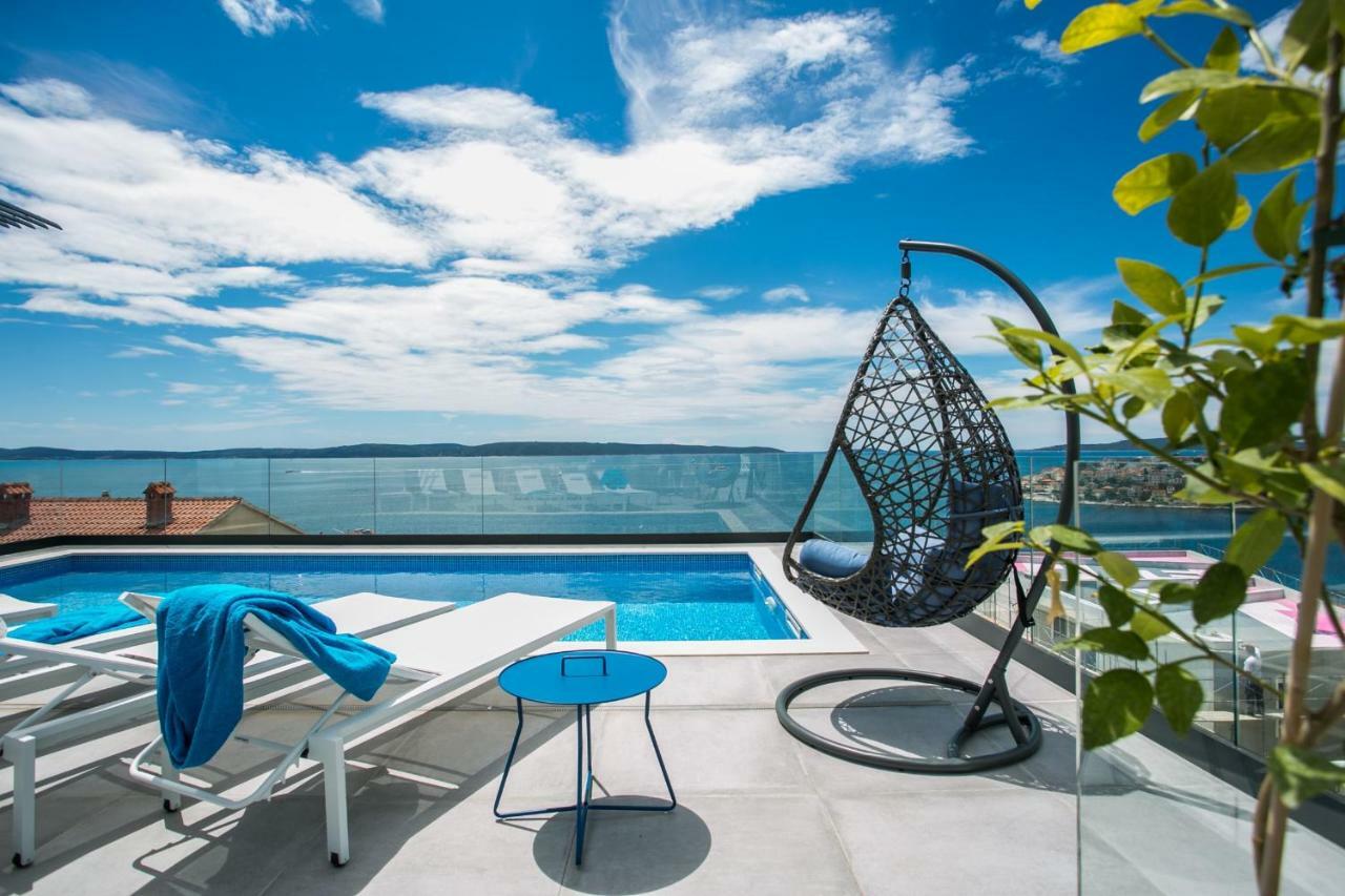 Holiday Home Olive Exclusive - 8 People, Heated Pool, Okrug Gornji, Sea View Trogir Buitenkant foto