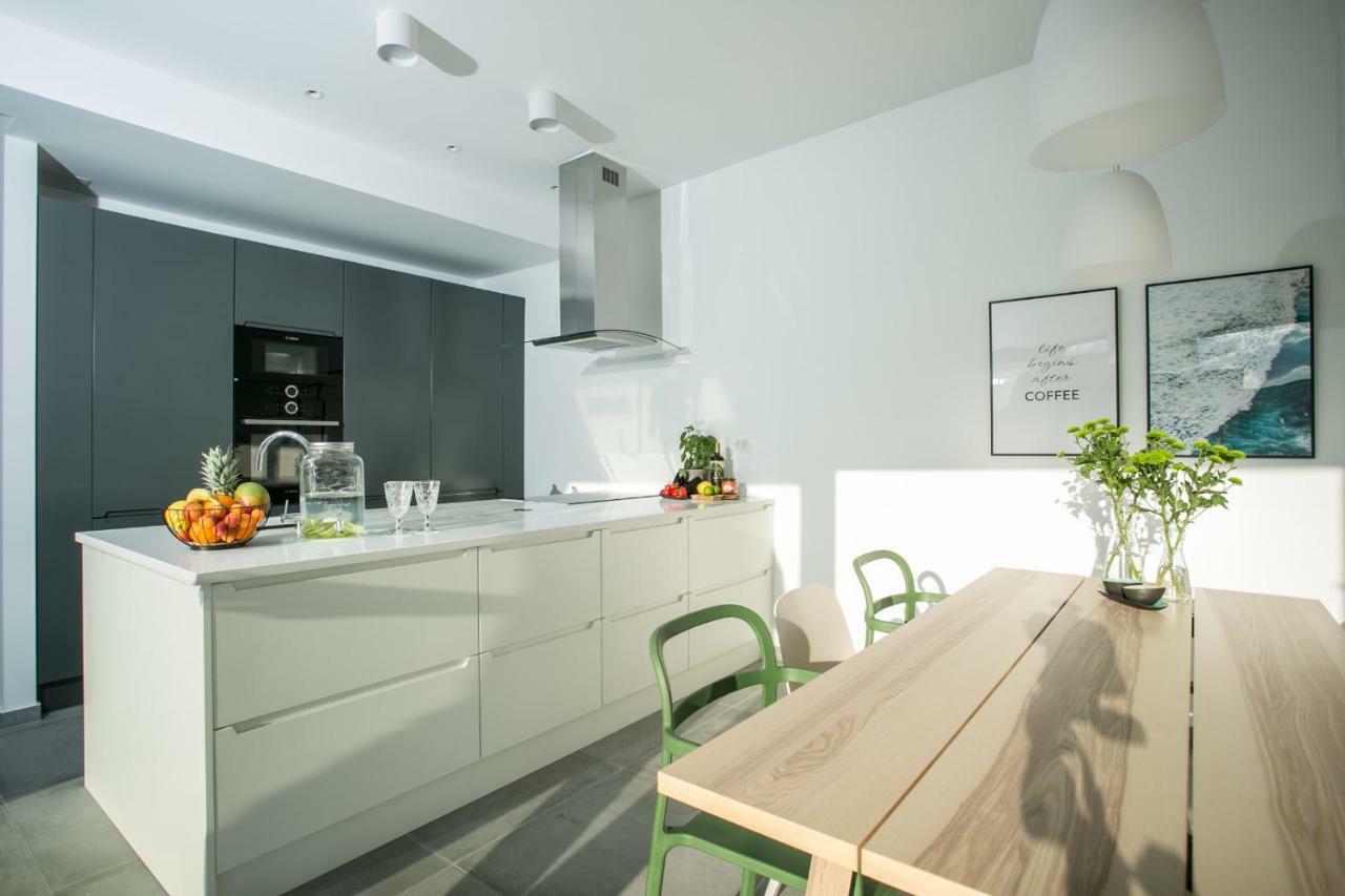 Holiday Home Olive Exclusive - 8 People, Heated Pool, Okrug Gornji, Sea View Trogir Buitenkant foto
