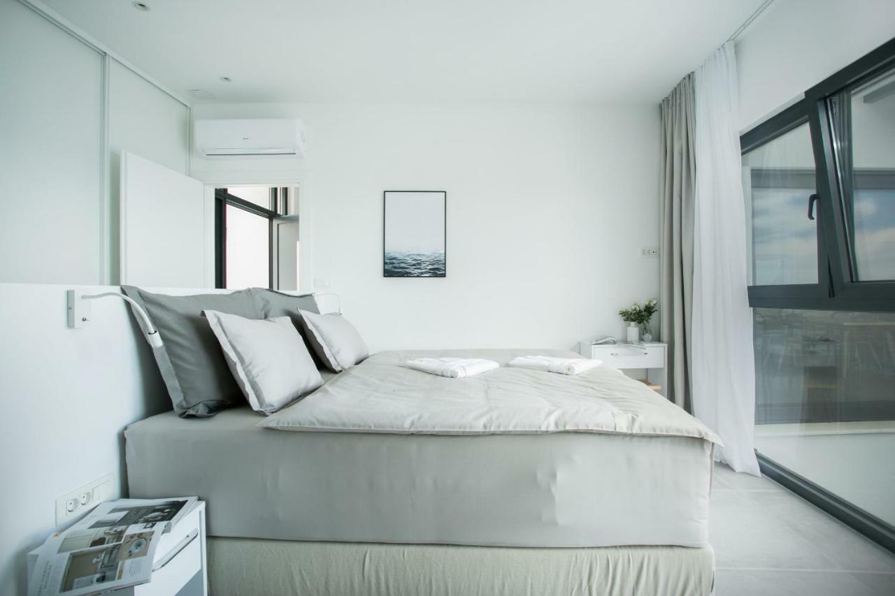 Holiday Home Olive Exclusive - 8 People, Heated Pool, Okrug Gornji, Sea View Trogir Buitenkant foto