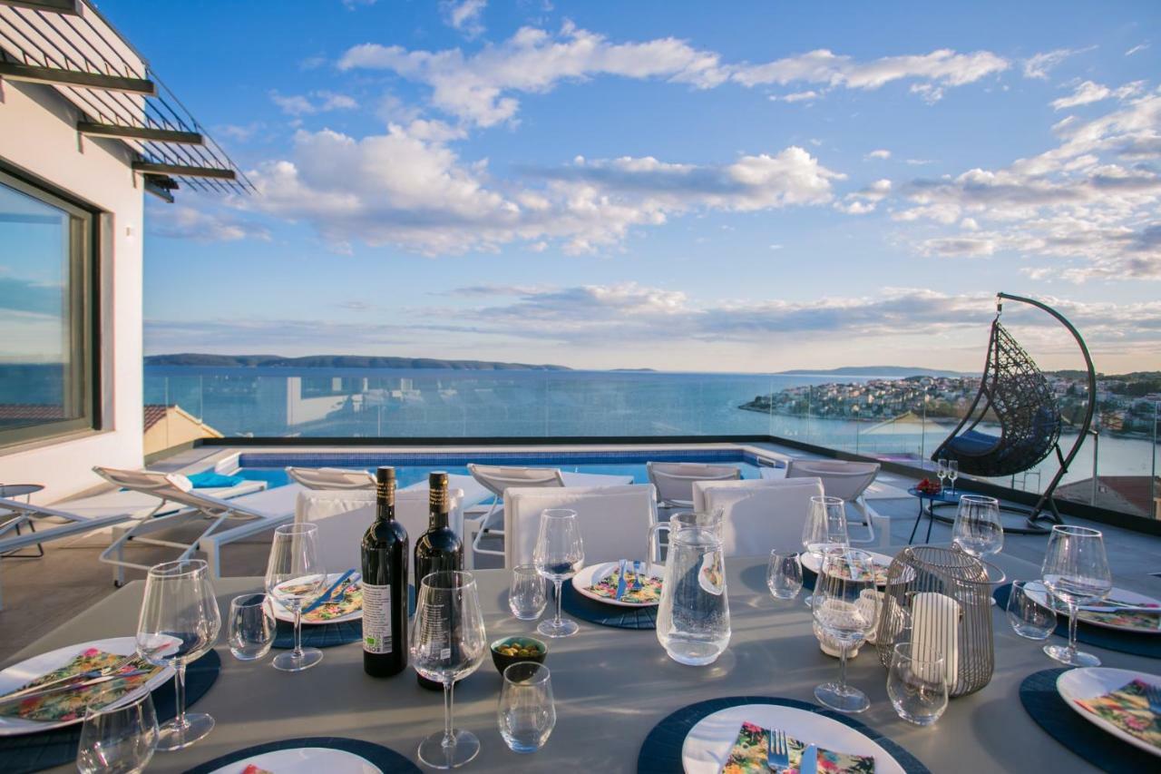 Holiday Home Olive Exclusive - 8 People, Heated Pool, Okrug Gornji, Sea View Trogir Buitenkant foto